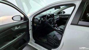Kia K3 Luxury 2019 года из Южной Кореи