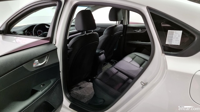 33376508_017.jpg Kia K3 Luxury 2019 года из Южной Кореи