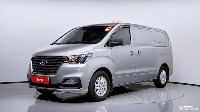 Hyundai Starex Facelift 3Door 2020 года из Кореи