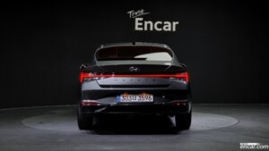 Hyundai AVANTE 1.6 2021 года из Южной Кореи