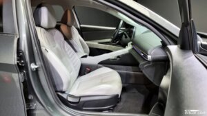 Hyundai AVANTE 1.6 2021 года из Южной Кореи