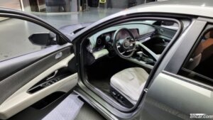 Hyundai AVANTE 1.6 2021 года из Южной Кореи