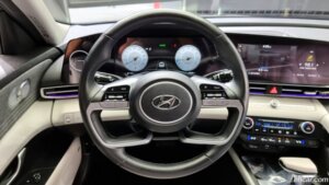 Hyundai AVANTE 1.6 2021 года из Южной Кореи