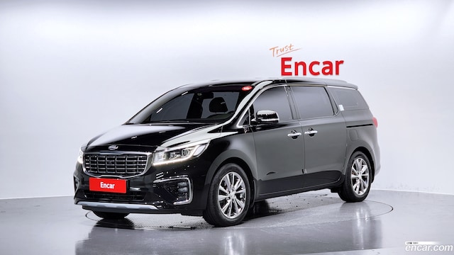 Kia Carnival 9-Seater Noblesse Special 2019 года из Кореи