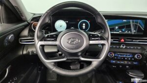 Hyundai AVANTE 1.6 2021 года из Южной Кореи