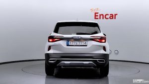 Kia Seltos Бензин 1.6 Turbo 2WD 2023 года из Южной Кореи