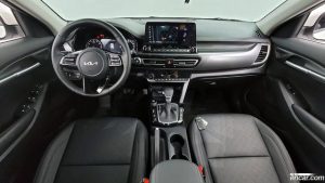 Kia Seltos Бензин 1.6 Turbo 2WD 2023 года из Южной Кореи