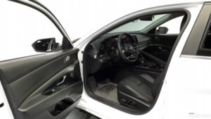 Hyundai AVANTE 1.6 2021 года из Южной Кореи