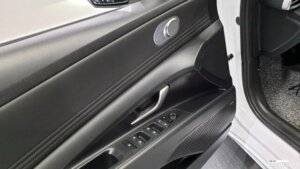 Hyundai AVANTE 1.6 2021 года из Южной Кореи