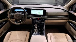 Kia Carnival 9-Seater Prestige 2022 года из Южной Кореи