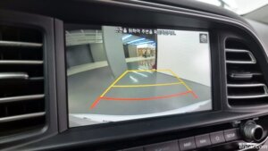 Hyundai AVANTE 1.6 2020 года из Южной Кореи