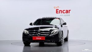 Mercedes-Benz E-Class E250 Avantgarde 2020 года из Южной Кореи