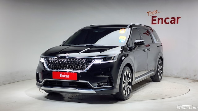 Kia Carnival 9-Seater Noblesse 2021 года из Кореи