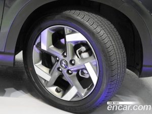 Hyundai Venue 1.6 Flux 2021 года из Южной Кореи