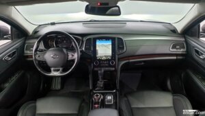 Renault-Korea(Samsung) SM6 2.0 GDe LE 2020 года из Южной Кореи