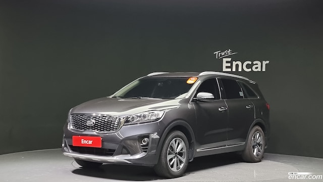 Kia Sorento Дизель 2.0 4WD 2019 года из Кореи