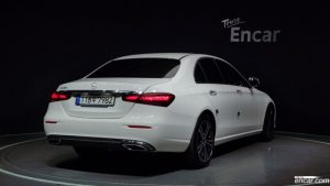 Mercedes-Benz E-Class E250 Avantgarde 2021 года из Южной Кореи