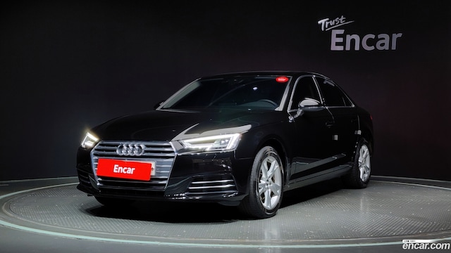 Audi A4 30 TDI Premium 2019 года из Кореи