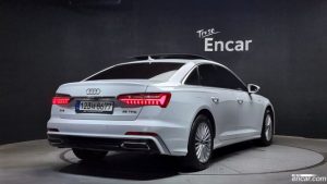 Audi A6 45 TFSI Premium 2021 года из Южной Кореи