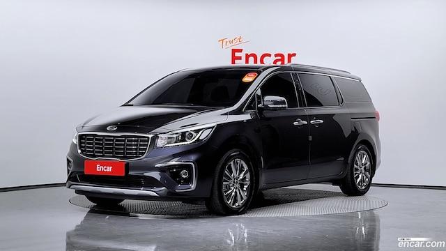 Kia Carnival 9-Seater Prestige 2020 года из Кореи