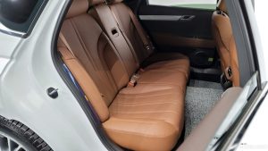 Genesis G80 Бензин 2.5 Turbo AWD 2022 года из Южной Кореи