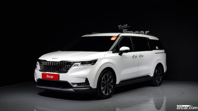 Kia Carnival 7-Seater Signature 2021 года из Кореи
