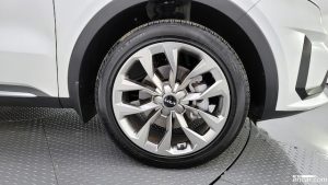 Kia Sorento Дизель 2.2 2WD 2022 года из Южной Кореи