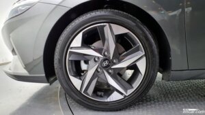 Hyundai AVANTE 1.6 2021 года из Южной Кореи