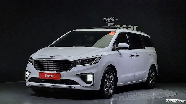 Kia Carnival 9-Seater Noblesse Special 2019 года из Кореи