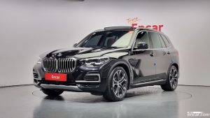 BMW X5 xDrive 30d xLine 2022 года из Южной Кореи