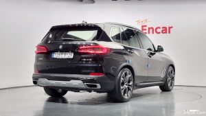 BMW X5 xDrive 30d xLine 2022 года из Южной Кореи