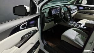 Kia Carnival 9-Seater Signature 2022 года из Южной Кореи