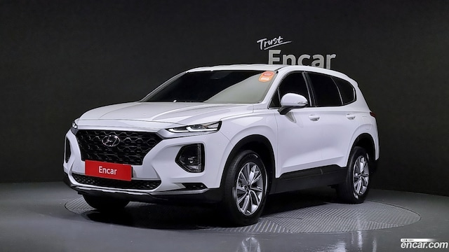 Hyundai Santafe Бензин 2.0T 2WD 2019 года из Кореи