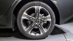 Kia K5 2.0 2020 года из Южной Кореи