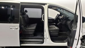 Hyundai Staria Tourer 9-Seater 2022 года из Южной Кореи
