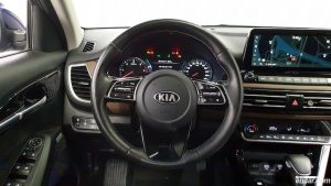 Kia Seltos Дизель 1.6 4WD 2020 года из Южной Кореи