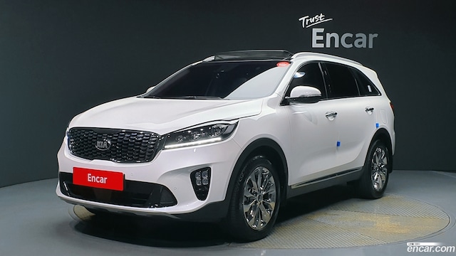 Kia Sorento Дизель 2.0 2WD 2019 года из Кореи