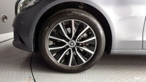 Mercedes-Benz C-Class C200 2020 года из Южной Кореи