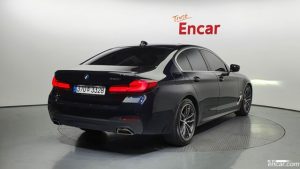 BMW 5-Series 520i M Sport 2022 года из Южной Кореи