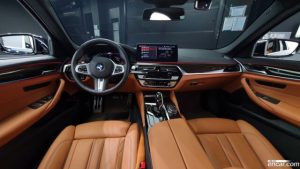 BMW 5-Series 520i M Sport 2022 года из Южной Кореи