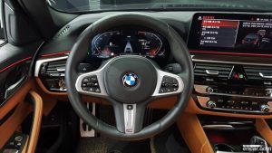 BMW 5-Series 520i M Sport 2022 года из Южной Кореи