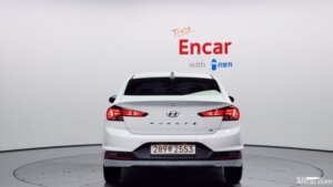 Hyundai AVANTE 1.6 2020 года из Южной Кореи