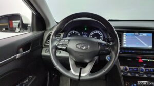 Hyundai AVANTE 1.6 2020 года из Южной Кореи