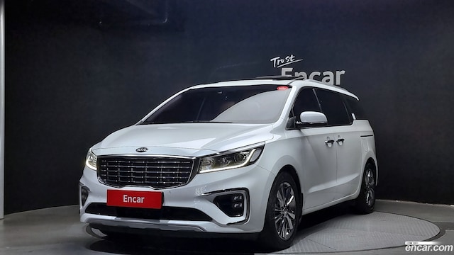 Kia Carnival 9-Seater Noblesse 2019 года из Кореи