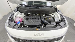 Kia Seltos Дизель 1.6 2WD 2022 года из Южной Кореи