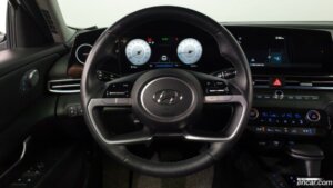 Hyundai AVANTE 1.6 2021 года из Южной Кореи
