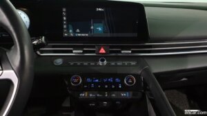 Hyundai AVANTE 1.6 2021 года из Южной Кореи