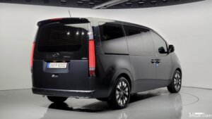 Hyundai Staria 9-Seater 2022 года из Южной Кореи