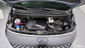 Hyundai Staria 9-Seater 2022 года из Южной Кореи