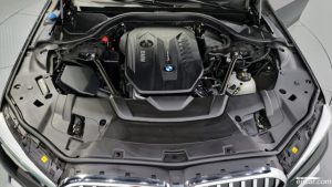 BMW 7-Series 730Ld xDrive M Sport 2020 года из Южной Кореи